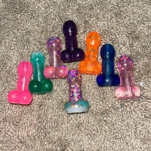 Wiener straw toppers